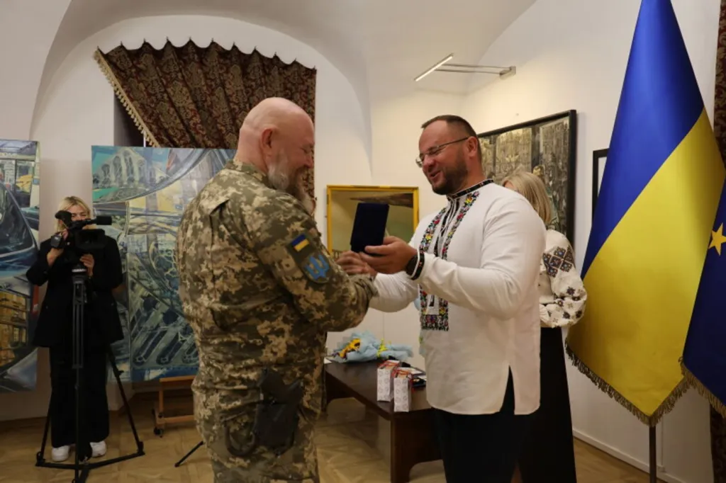 У Луцьку відзначили почесних громадян громади у День міста