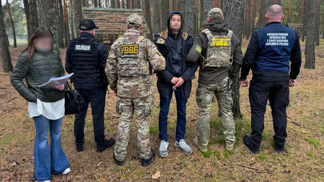 На Волині викрили схему втечі ухилянтів: чоловіків везли до кордону у «швидкій»