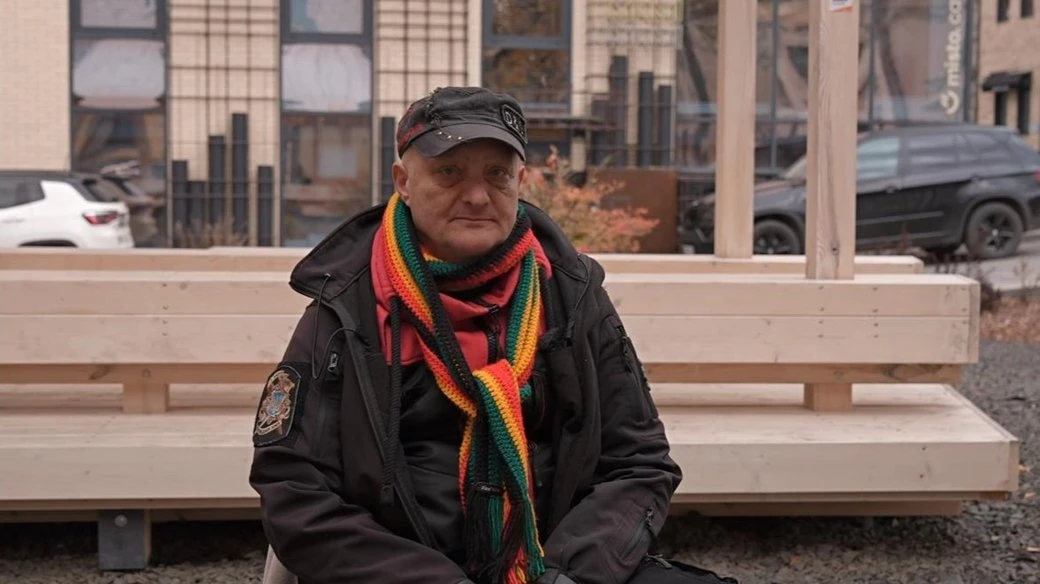 «Музика — це життя після фронту»: ветеран Сергій Любих розповів, як створив гурт «BoTakTra» та допомагає військовим у Луцьку