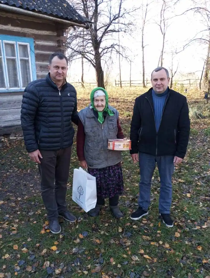 У Ратнівській громаді привітали двох довгожительок із ювілейними днями народження