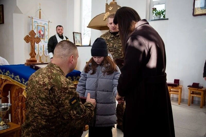 На Волині родинам загиблих гвардійців передали державні нагороди