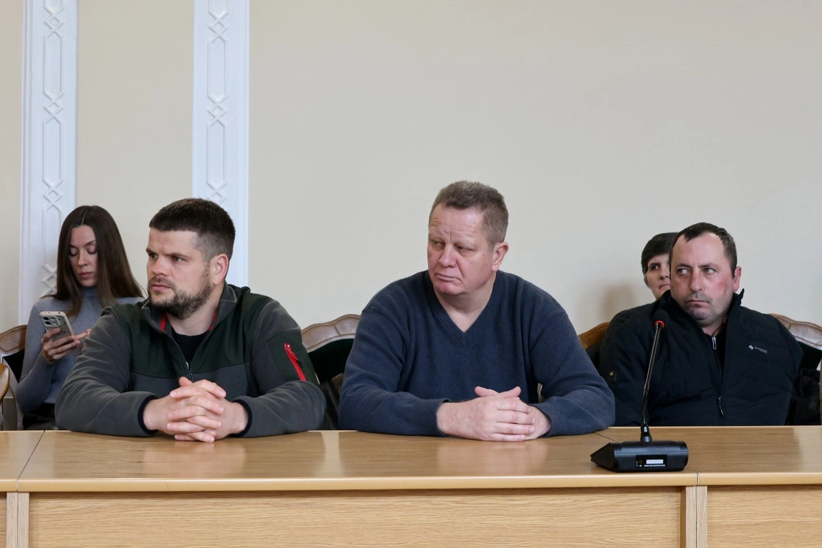 Ветеранам війни та родинам полеглих захисників вручили сертифікати на житло