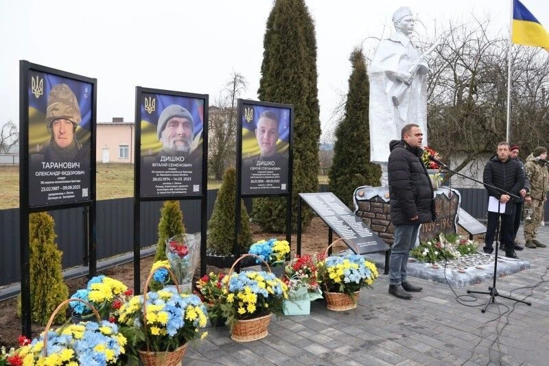 У селі на Волині відкрили Алею пам’яті полеглим Героям-землякам