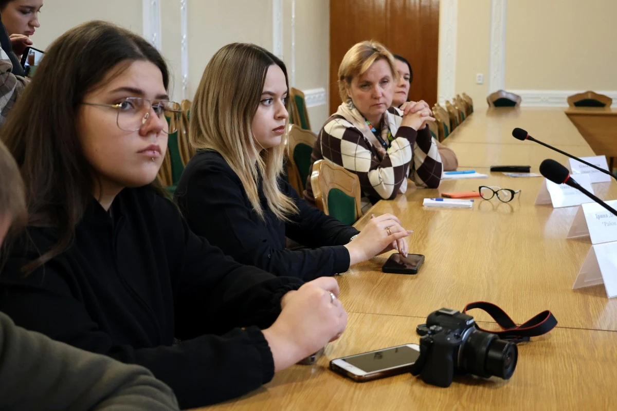 Начальник ОВА Іван Рудницький провів брифінг для медіа