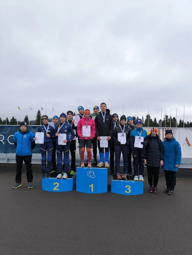 Біатлонна четвірка спортсменів з Волині здобула “срібло” на чемпіонаті України