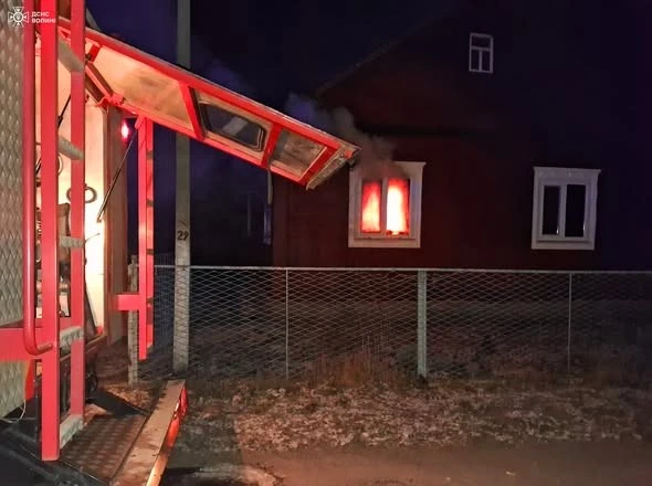 Святвечір із тривожними дзвінками: на Волині за вечір спалахнули шість приватних осель
