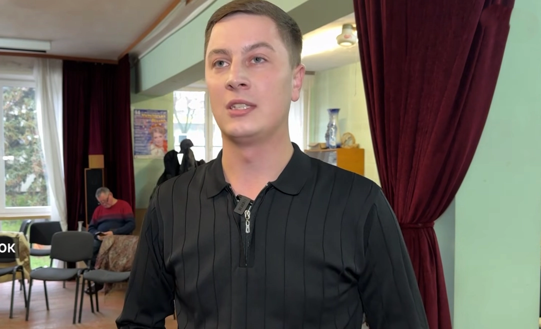 Хор, що тримає стрій: як Волинський народний колектив живе між сценою, війною і поколіннями