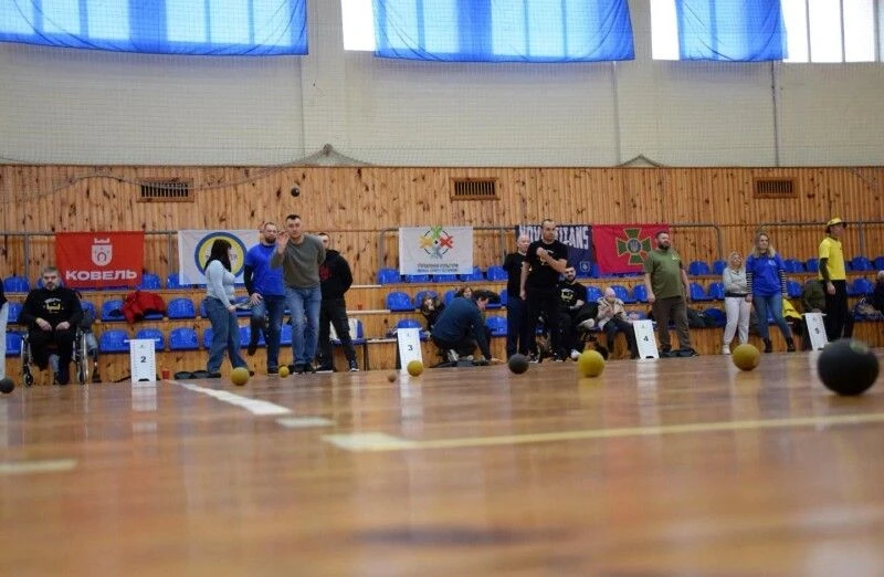 На Волині ветерани змінили зброю на металеві кулі: як пройшов ювілейний турнір з петанку