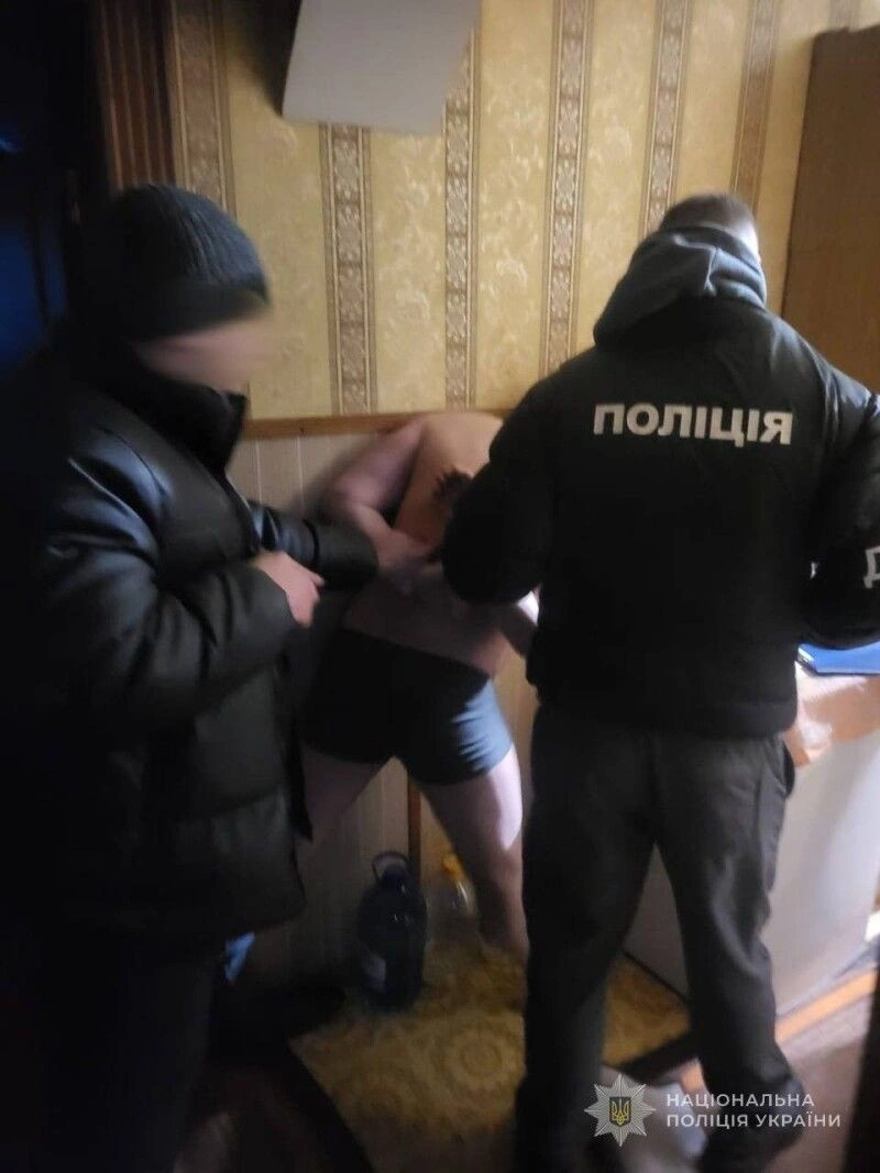Півтора мільйона в сейфі та фіаско біля порогу: на Волині затримали банду серійних крадіїв