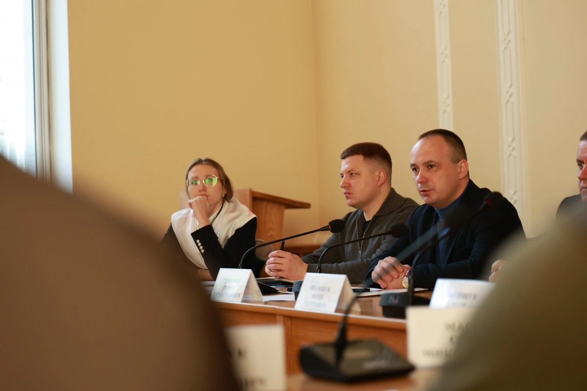 Волинські автошляхи під контролем: як область забезпечує проїзд та готується до весняних ремонтів