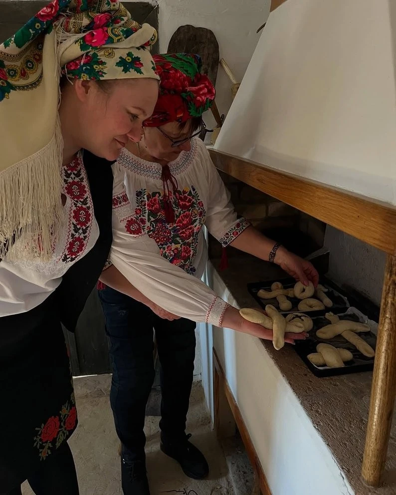 На Волині відродили давній обряд випікання обрядових «хрестів»