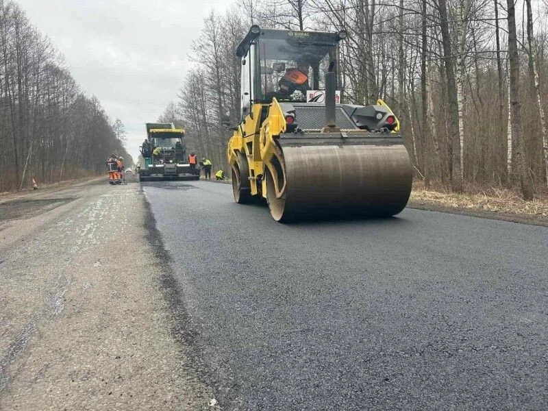 На Волині прискорили ремонт доріг: за тиждень оновили понад 25 тисяч квадратних метрів покриття