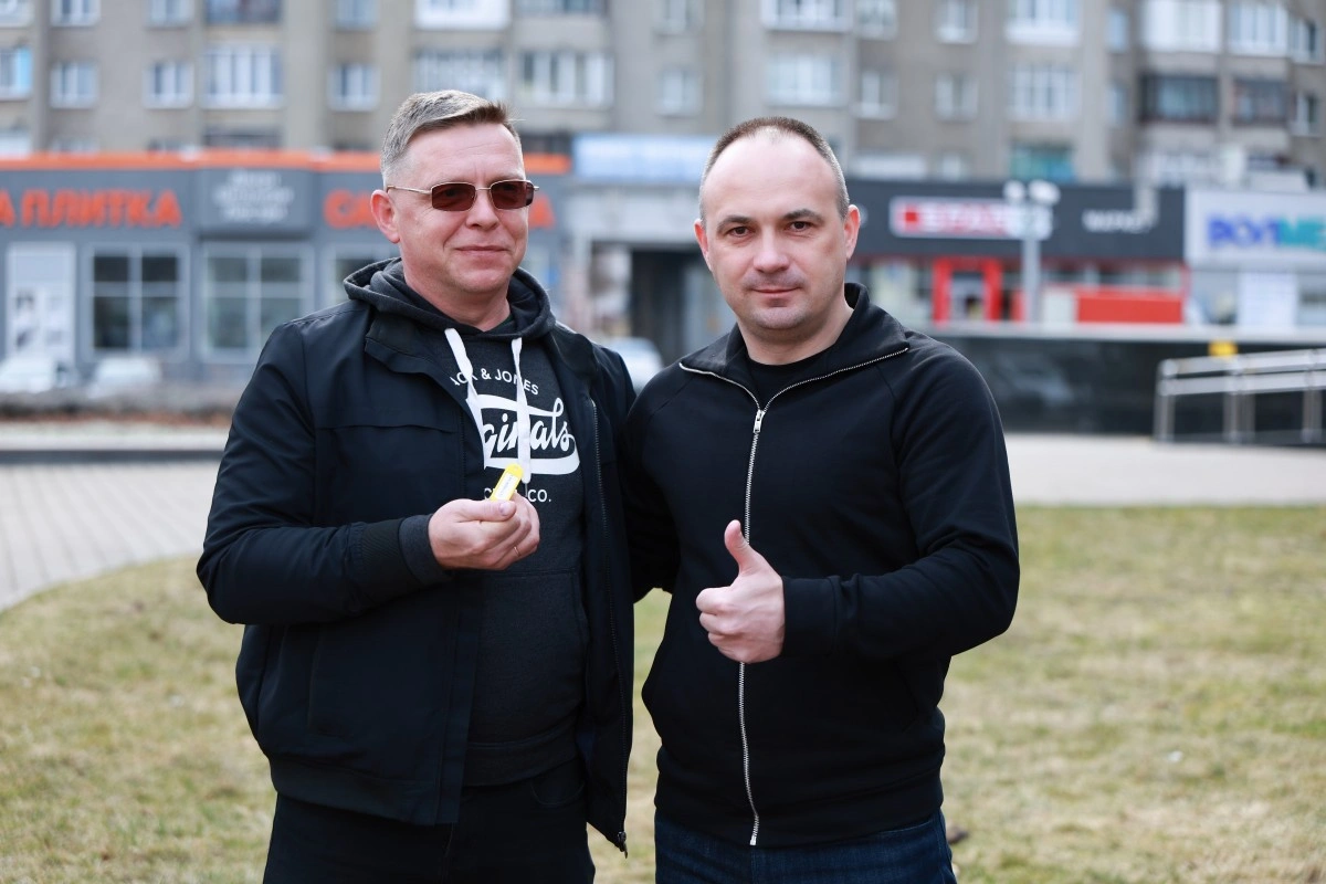 Волинські громади отримали ключі від нових шкільних автобусів
