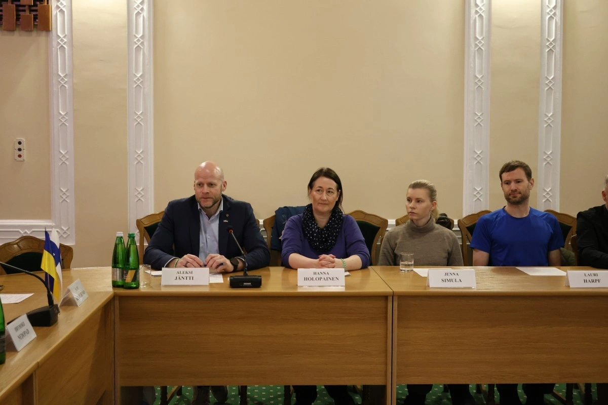 Безпековий міст між Гельсінкі та Луцьком: Волинь відвідала делегація з Фінляндії
