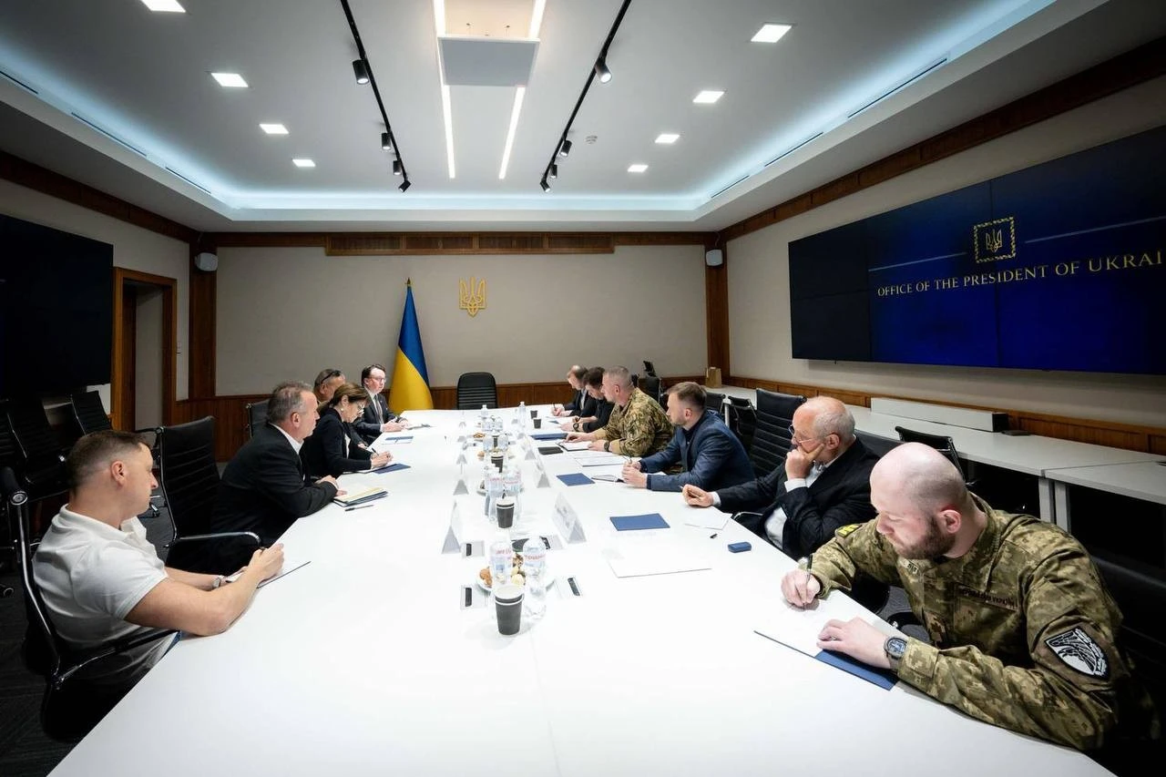 Зміцнення ППО: Офіс Президента домовляється з корпорацією RTX про ракети Patriot