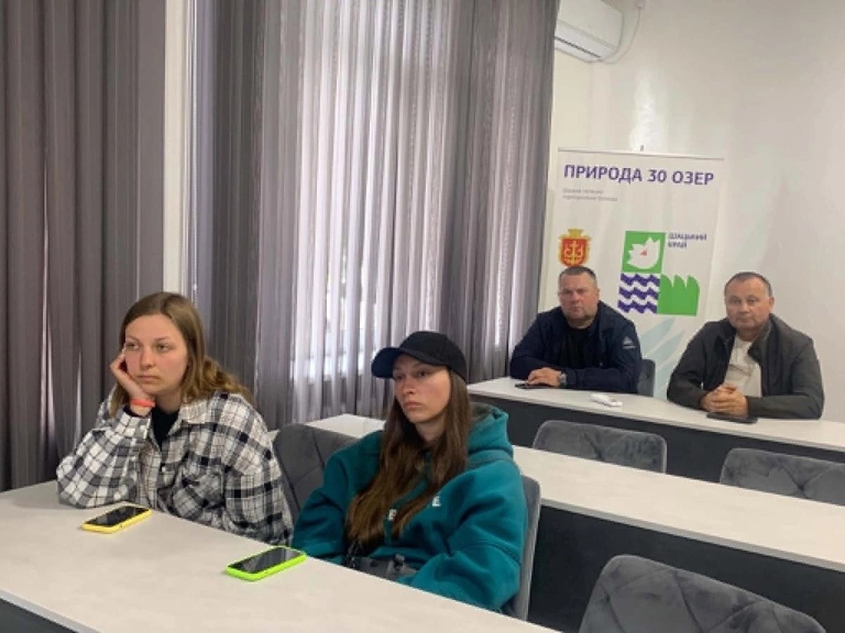 Шацька рада заборонила гучні розваги на Світязі у будні